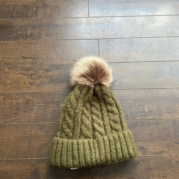 Frye Cable Knit Faux Fur Pom Pom hat - Picture 3 of 6